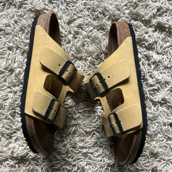 Birkenstock Arizona Big Buckle sandals Latte Cream color, made with Birko-Flor n - Picture 8 of 12